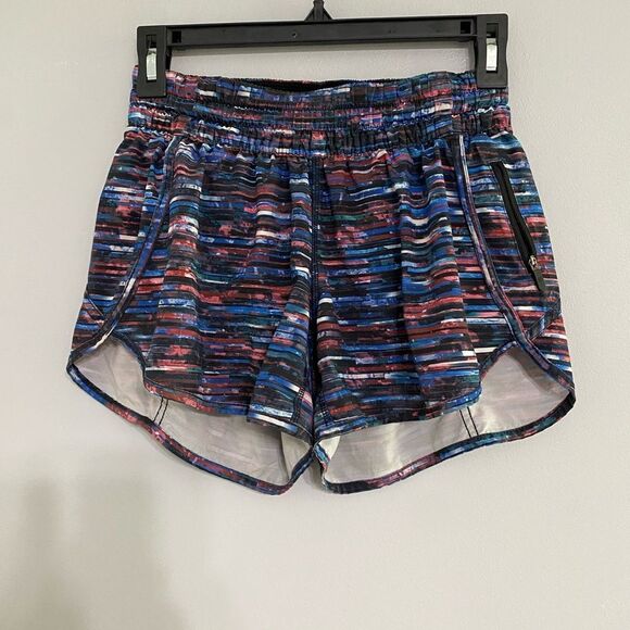 Lululemon Athletic Short Women Size 6 - Picture 1 of 8